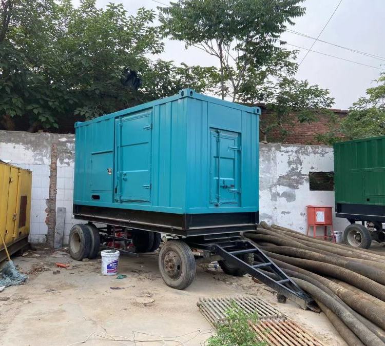 板桥镇柴油发电机机组的控制器是如何操作使用的?